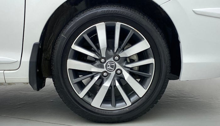 2020 Honda City ZX MT PETROL, Petrol, Manual, 31,999 km, Right Front Wheel