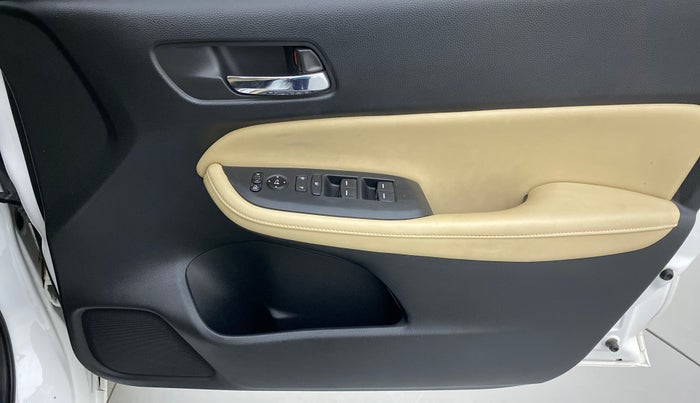 2020 Honda City ZX MT PETROL, Petrol, Manual, 31,999 km, Driver Side Door Panels Control