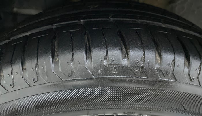 2020 Honda City ZX MT PETROL, Petrol, Manual, 31,999 km, Left Front Tyre Tread