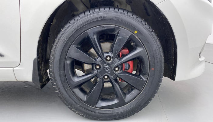 2015 Hyundai Elite i20 ASTA 1.2 (O), Petrol, Manual, 79,975 km, Right Front Wheel