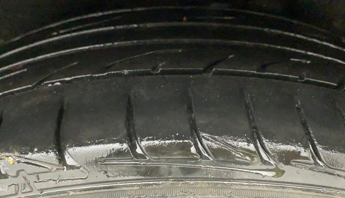 2018 Ford Ecosport TITANIUM + 1.5L DIESEL, Diesel, Manual, 96,027 km, Left Rear Tyre Tread