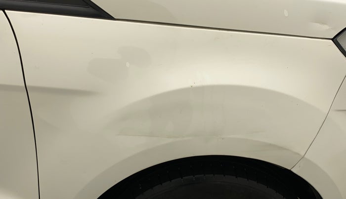 2018 Ford Ecosport TITANIUM + 1.5L DIESEL, Diesel, Manual, 96,027 km, Right fender - Minor scratches