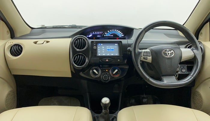 2017 Toyota Etios Liva VX DUAL TONE, Petrol, Manual, 49,156 km, Dashboard