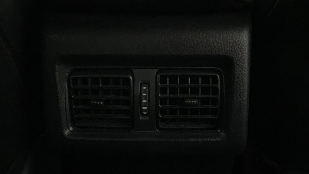Rear A/C Vent