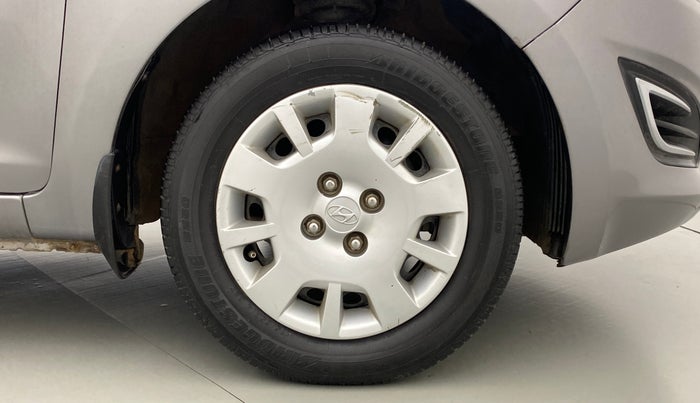 2014 Hyundai i20 MAGNA O 1.2, Petrol, Manual, 84,953 km, Right Front Wheel