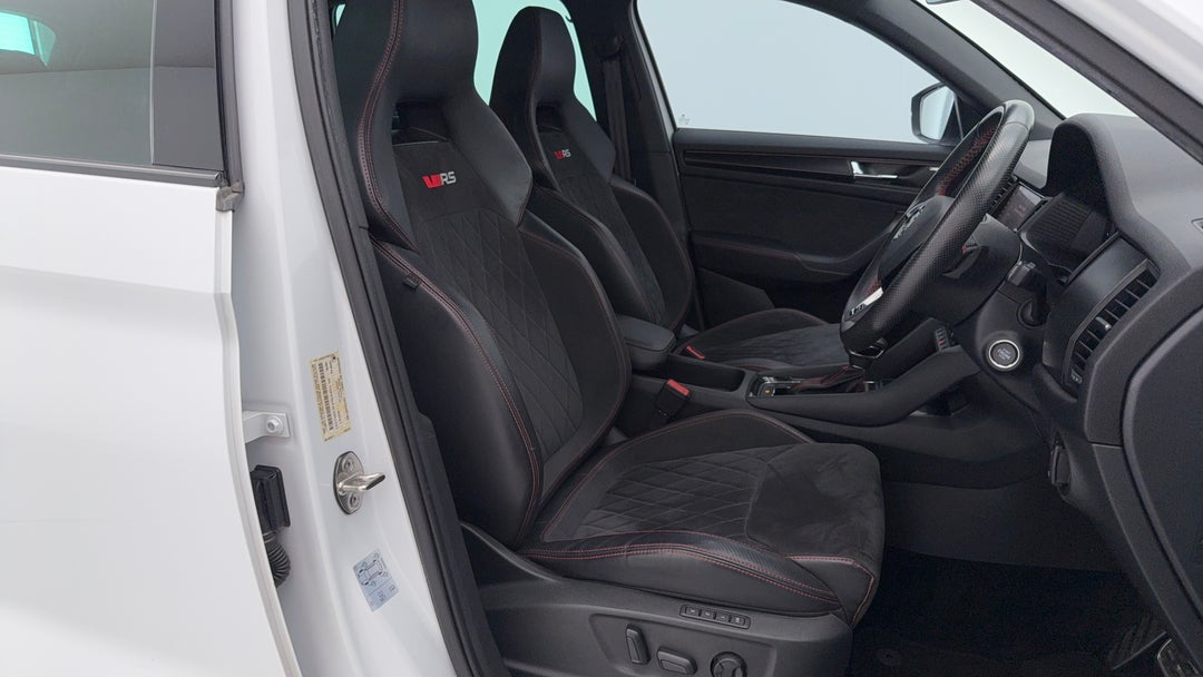 2020 SKODA Kodiaq 176 Tdi Rs (4x4), Automatic, 116932 km, Right Side Front Door Cabin View