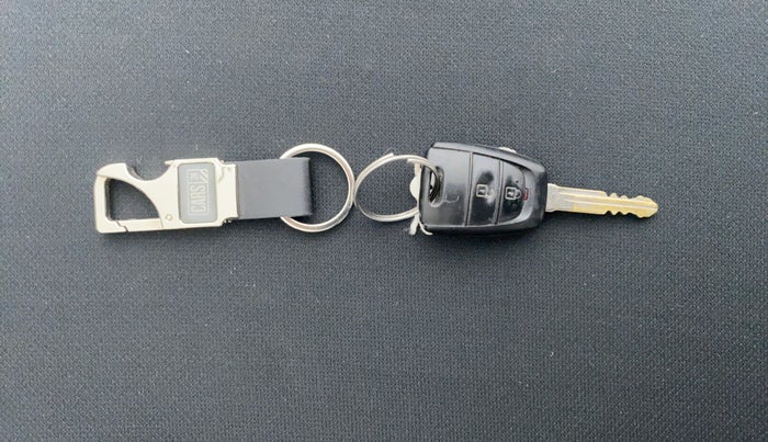 2018 Hyundai NEW SANTRO SPORTZ 1.1, Petrol, Manual, 30,028 km, Key Close up