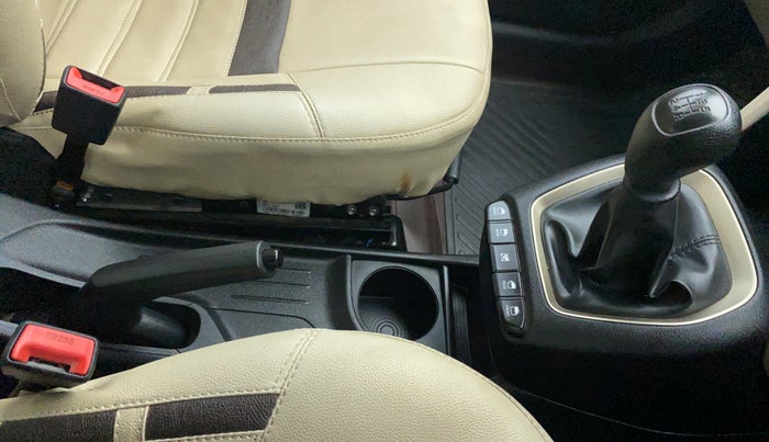 2018 Hyundai NEW SANTRO SPORTZ 1.1, Petrol, Manual, 30,028 km, Gear Lever