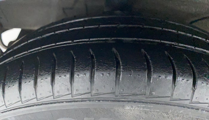 2018 Hyundai NEW SANTRO SPORTZ 1.1, Petrol, Manual, 30,028 km, Right Rear Tyre Tread
