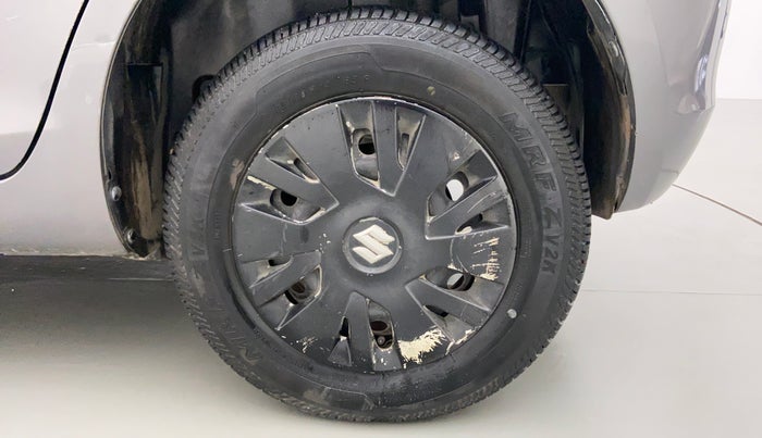 2014 Maruti Swift VXI, Petrol, Manual, 32,231 km, Left Rear Wheel