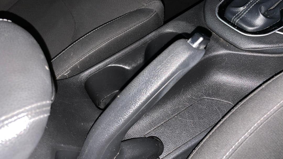 2019 Hyundai i30 Active, Automatic, 147892 km, Handbrake