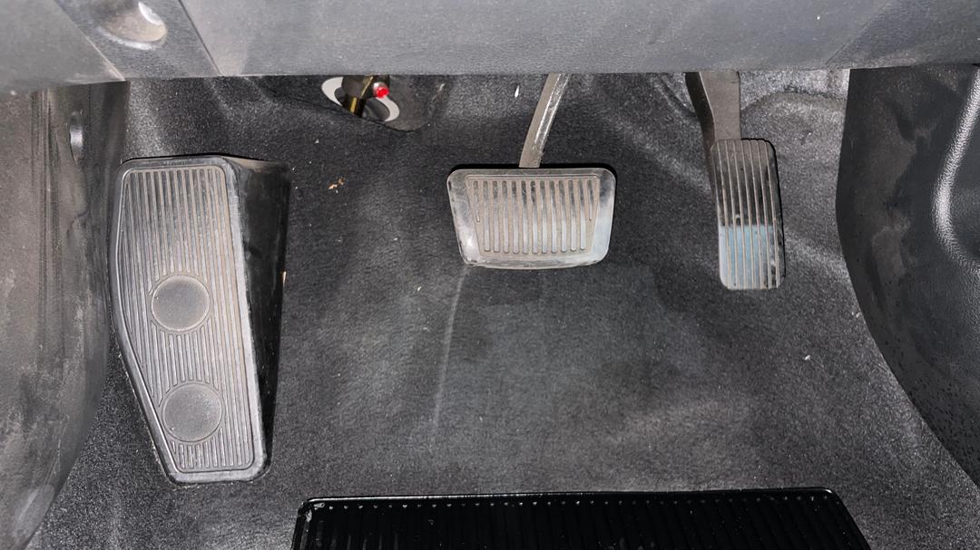 2019 Hyundai i30 Active, Automatic, 147892 km, Pedals and Footmat