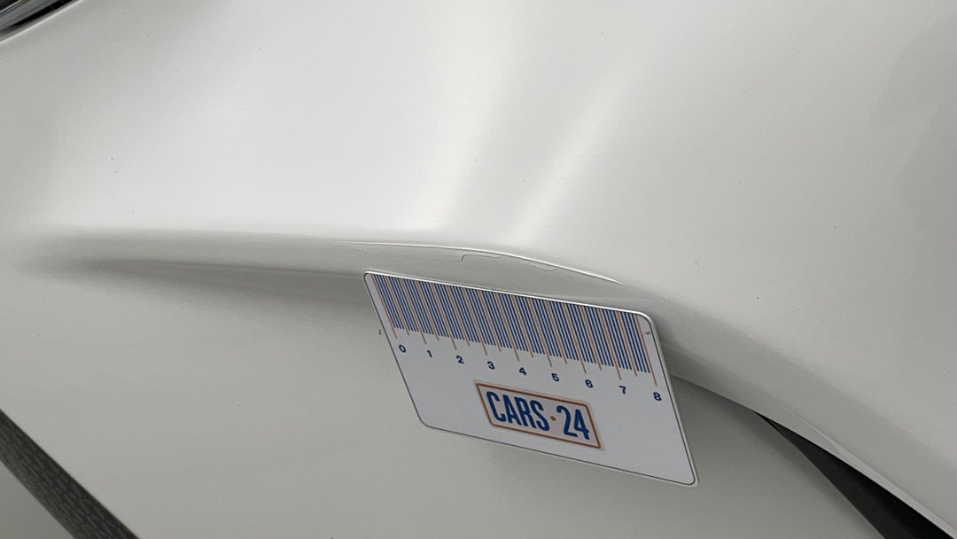 Bumper Front Scratch