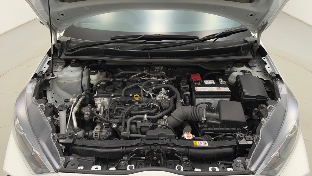 Open Bonnet (Engine)