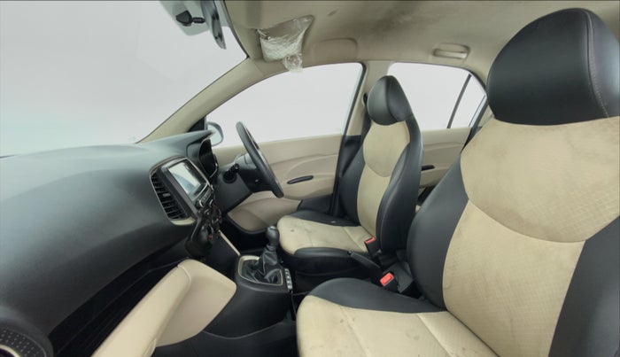 2019 Hyundai NEW SANTRO SPORTZ 1.1, Petrol, Manual, Right Side Front Door Cabin