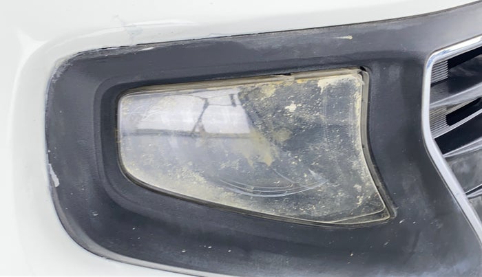 2019 Hyundai NEW SANTRO SPORTZ 1.1, Petrol, Manual, Right fog light - Minor damage