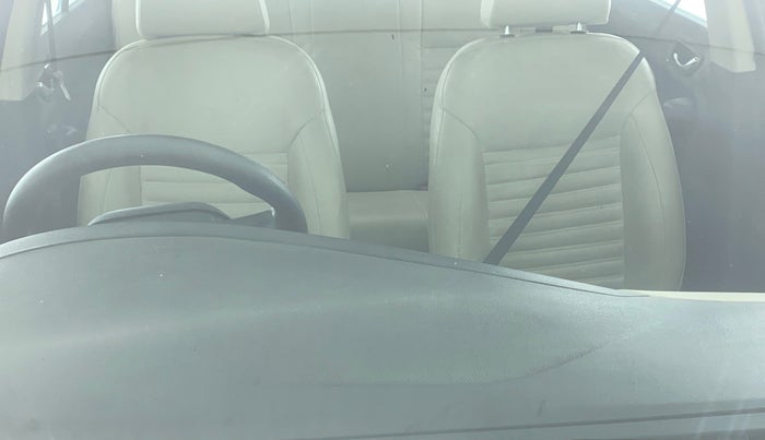 2016 Tata Zest XT PETROL, Petrol, Manual, 72,995 km, Front windshield - Minor spot on windshield