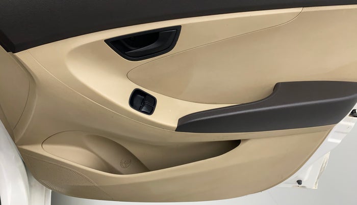 2018 Hyundai Eon ERA PLUS, Petrol, Manual, 53,116 km, Driver Side Door Panels Control