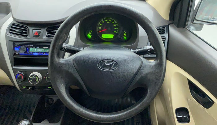 2018 Hyundai Eon ERA PLUS, Petrol, Manual, 53,116 km, Steering Wheel Close Up