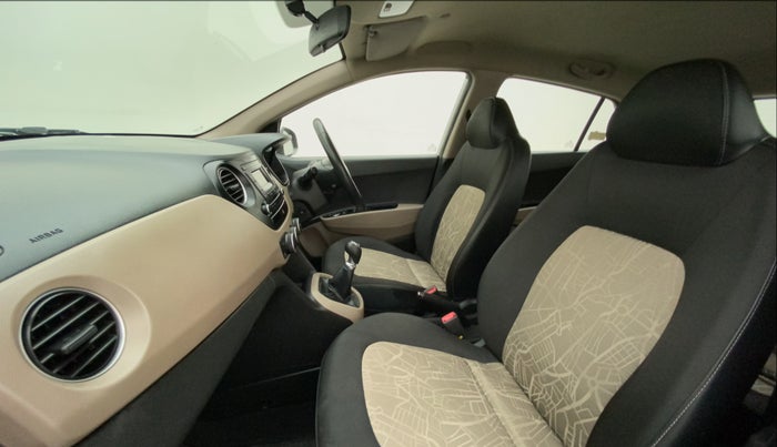 2016 Hyundai Grand i10 ASTA (O) 1.2 KAPPA VTVT, Petrol, Manual, 42,753 km, Right Side Front Door Cabin