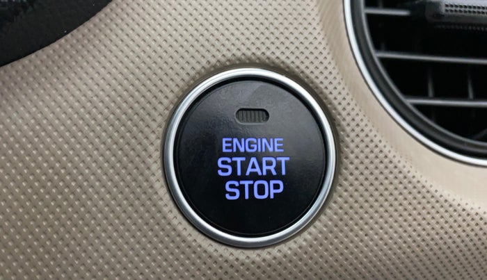 2016 Hyundai Grand i10 ASTA (O) 1.2 KAPPA VTVT, Petrol, Manual, 42,753 km, Keyless Start/ Stop Button