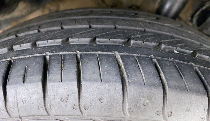 2019 Tata NEXON XM 1.2, Petrol, Manual, 53,787 km, Right Front Tyre Tread