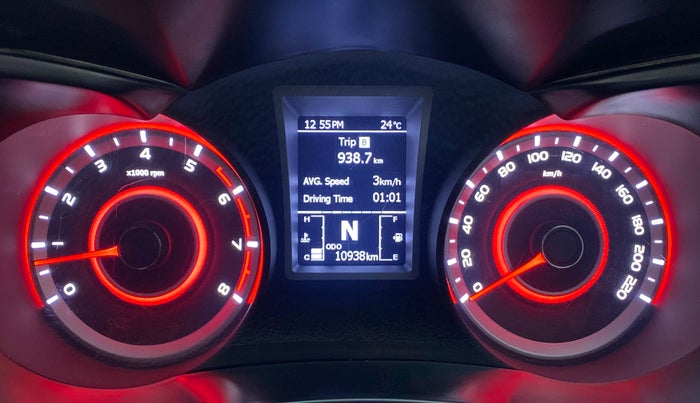 2021 Mahindra XUV 3OO W8 PETROL MT, Petrol, Manual, 10,938 km, Odometer Image