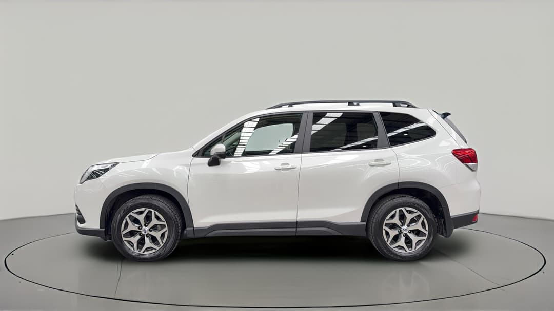 2024 Subaru Forester 2.5i (AWD), Automatic, 56451 km, Left Side View