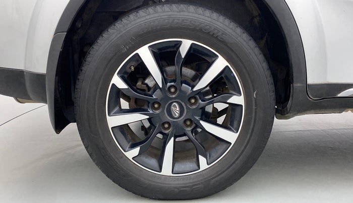 2018 Mahindra XUV500 W11 (O) AT, Diesel, Automatic, 44,043 km, Right Rear Wheel