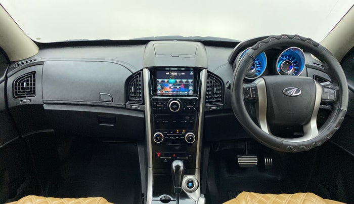 2018 Mahindra XUV500 W11 (O) AT, Diesel, Automatic, 44,043 km, Dashboard