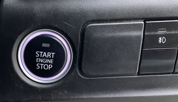 2022 Tata ALTROZ XTA, Petrol, Automatic, 38,754 km, Keyless Start/ Stop Button