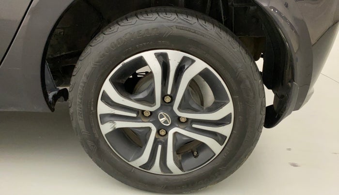 2022 Tata Tiago XZ PLUS CNG, CNG, Manual, 42,673 km, Left Rear Wheel