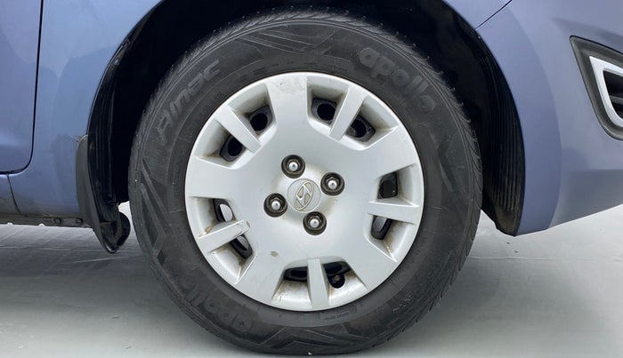 2014 Hyundai i20 MAGNA O 1.2, Petrol, Manual, 23,787 km, Right Front Wheel