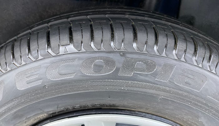 2019 Maruti Dzire VXI, Petrol, Manual, 1,857 km, Left Rear Tyre Tread