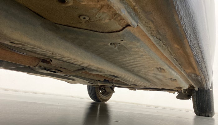 2016 Volkswagen Ameo COMFORTLINE 1.2, Petrol, Manual, 67,345 km, Right Side Underbody