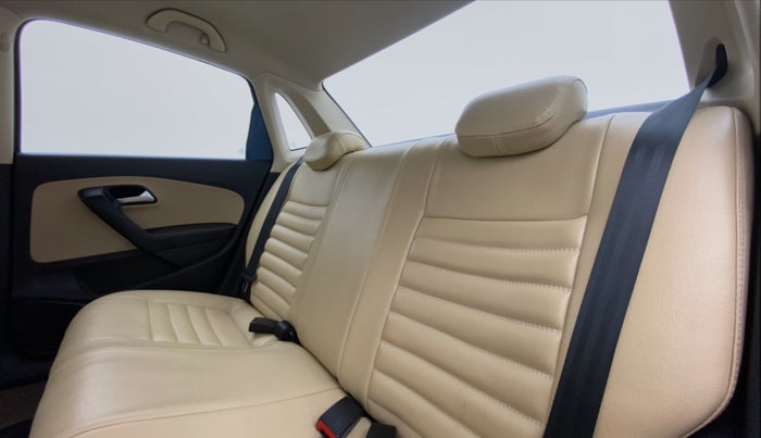 2016 Volkswagen Ameo COMFORTLINE 1.2, Petrol, Manual, 67,345 km, Right Side Rear Door Cabin