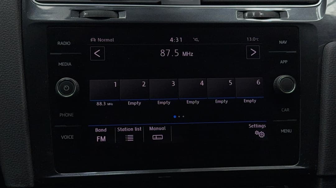 2018 Volkswagen Golf 110 Tsi Comfortline, Automatic, 149623 km, Infotainment System