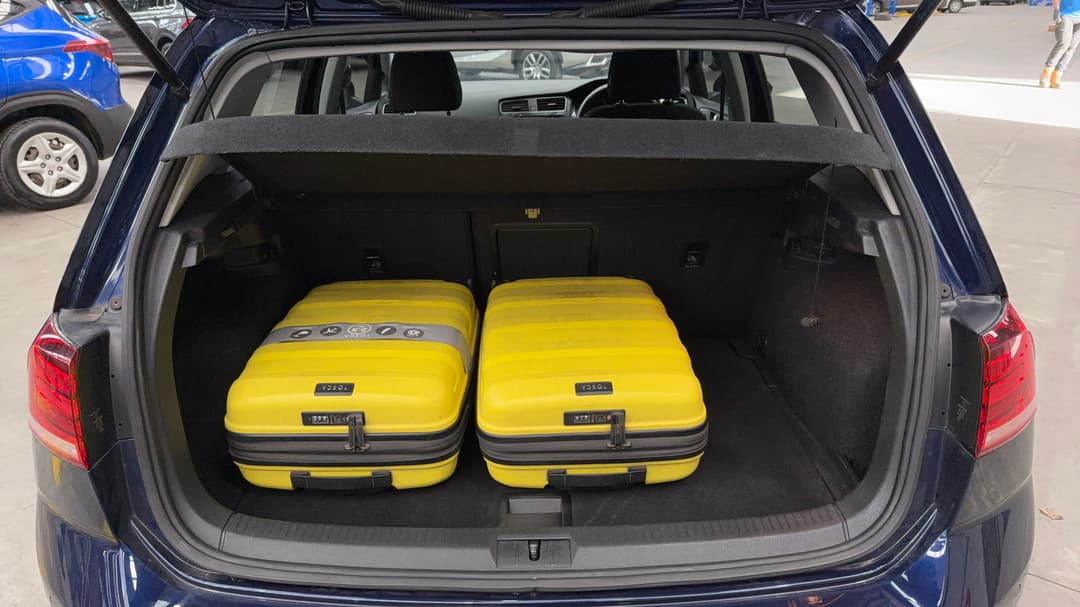 2018 Volkswagen Golf 110 Tsi Comfortline, Automatic, 149623 km, Boot Inside View with Luggage