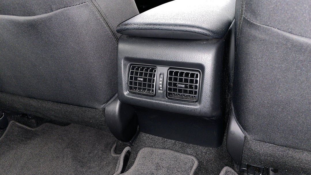 2024 Toyota Camry Ascent Hybrid, Automatic, 49255 km, Rear A/C Vent