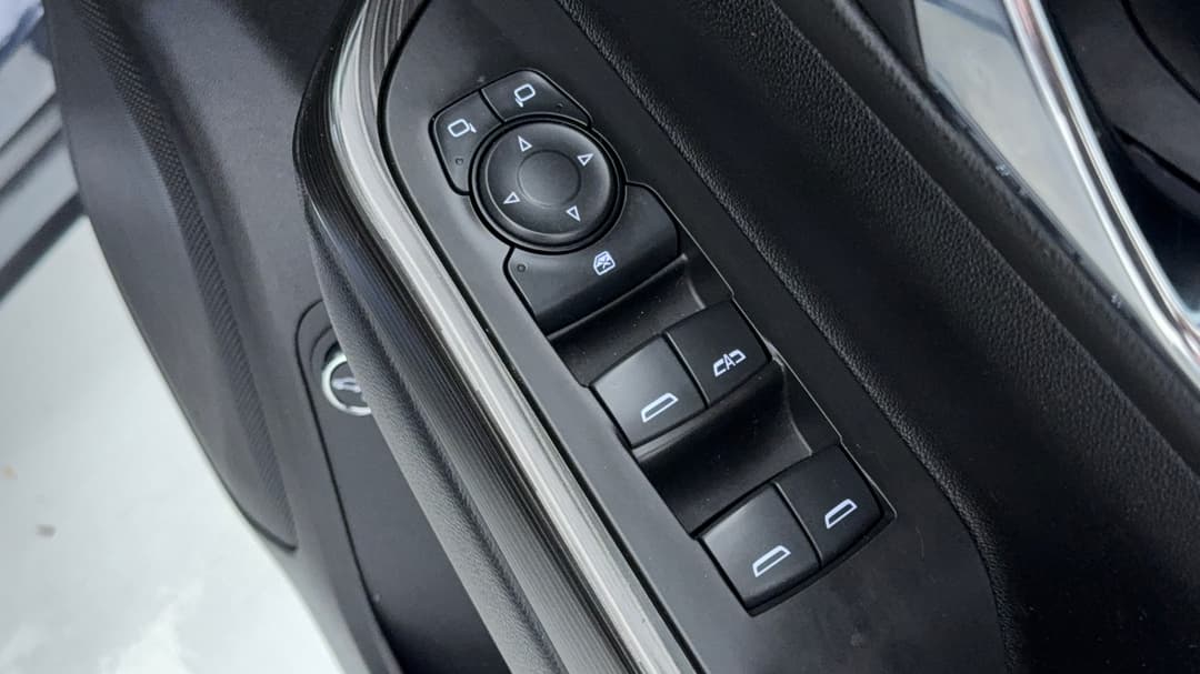 2019 Holden Acadia Ltz (AWD), Automatic, 125626 km, Drivers Side Door Panel Controls