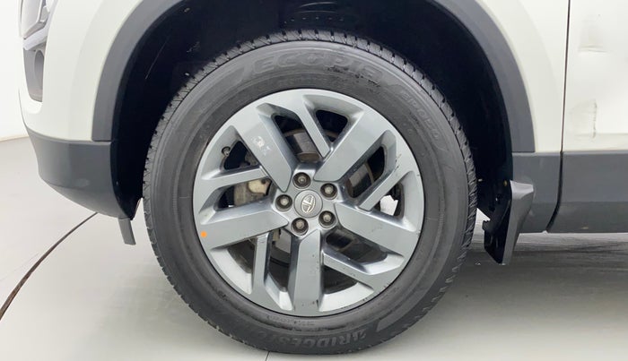 2021 Tata Safari XT, Diesel, Manual, 23,694 km, Left Front Wheel
