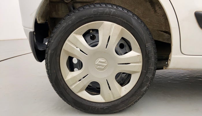 2016 Maruti Wagon R 1.0 VXI AMT, Petrol, Automatic, 61,774 km, Right Rear Wheel
