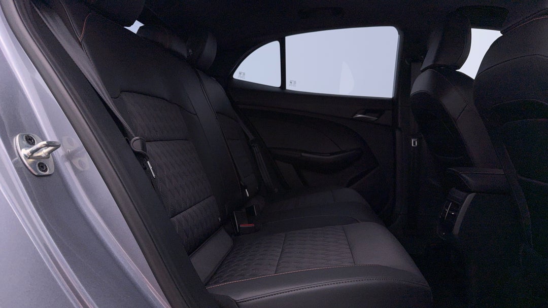 2024 MG Mg3 Essence, Automatic, 8116 km, Right Side Rear Door Cabin View