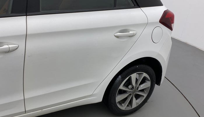 2017 Hyundai Elite i20 ASTA 1.2 DUAL TONE, Petrol, Manual, 37,696 km, Rear left door - Minor scratches