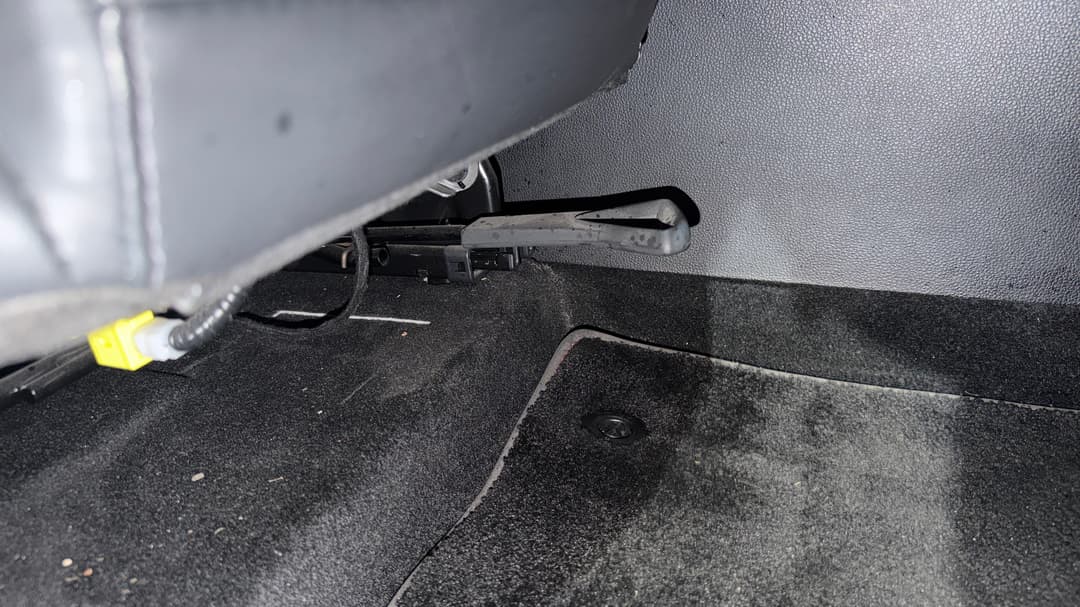 2022 MG HS Vibe, Automatic, 45324 km, Drivers Side Adjustment Panel