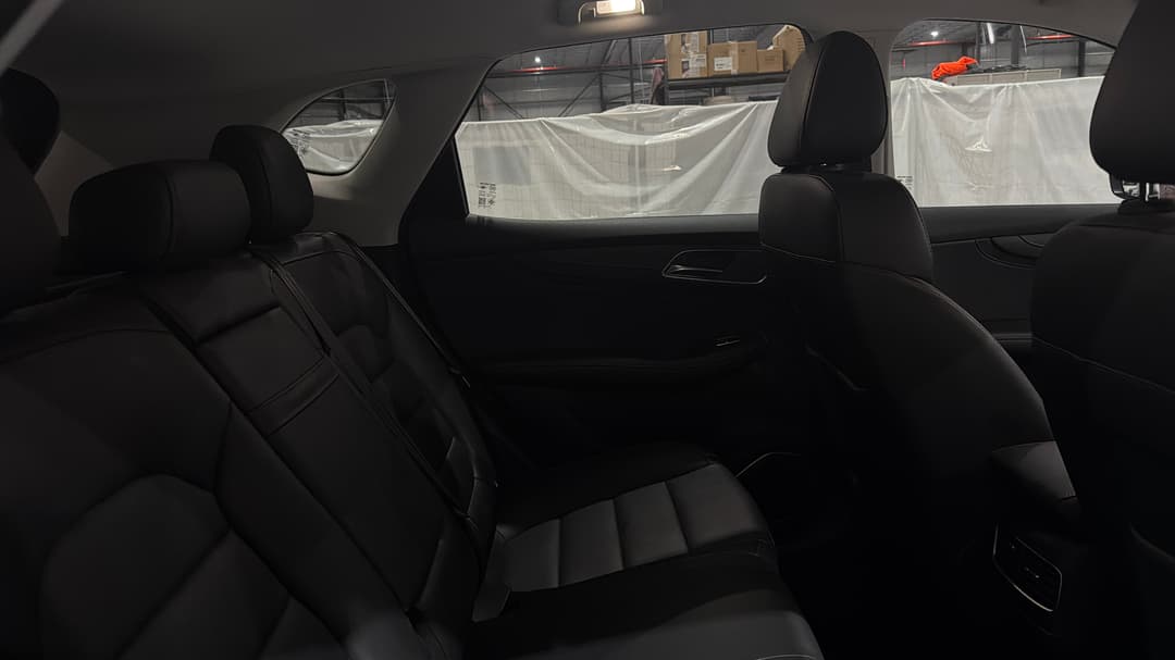 2022 MG HS Vibe, Automatic, 45324 km, Right Side Rear Door Cabin View