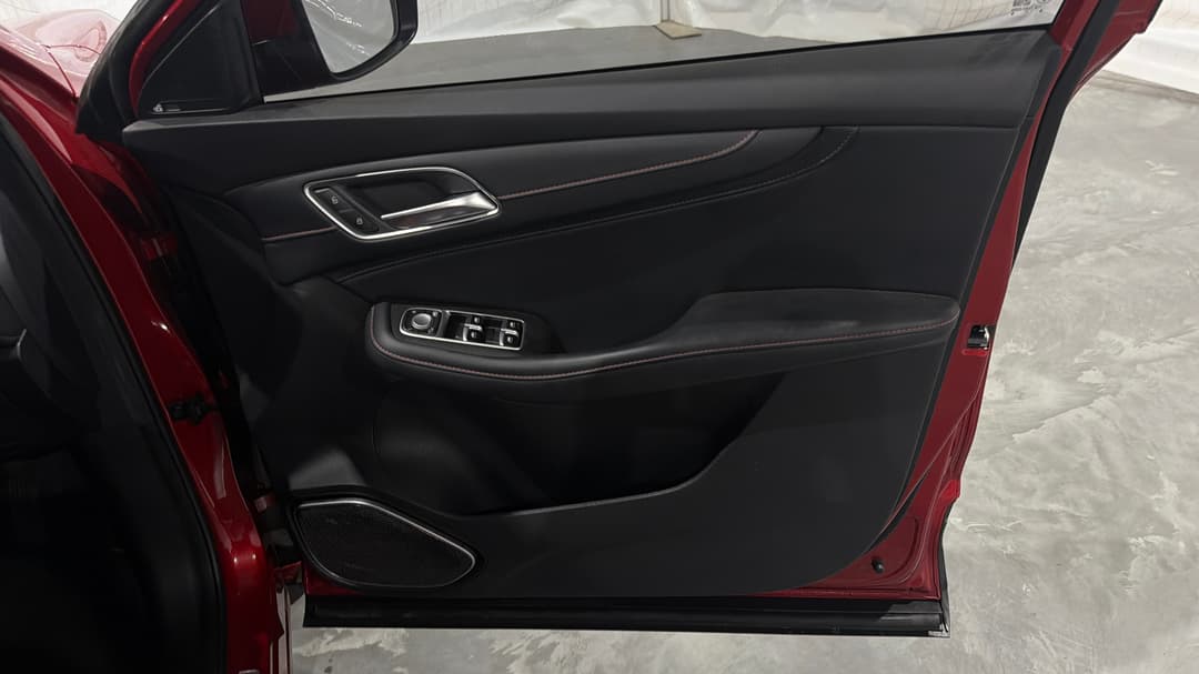 2022 MG HS Vibe, Automatic, 45324 km, Speaker View