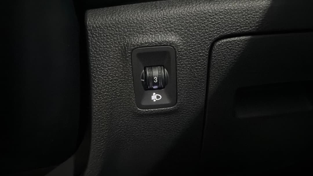 2022 MG HS Vibe, Automatic, 45324 km, Utility Switches/Buttons
