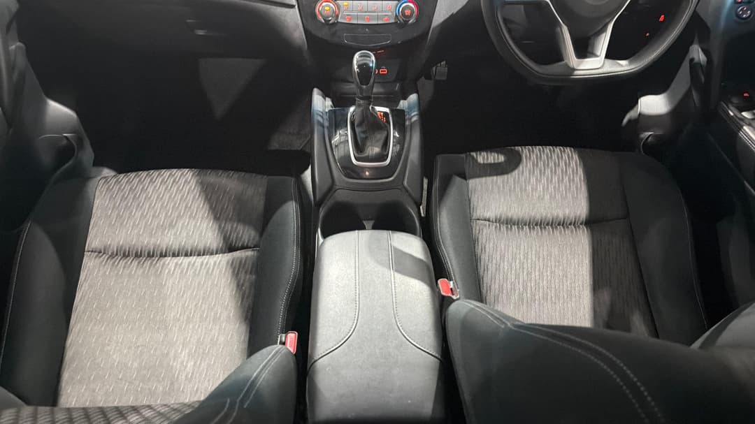 2021 Nissan X-trail St (4WD), Automatic, 88754 km, Center Console