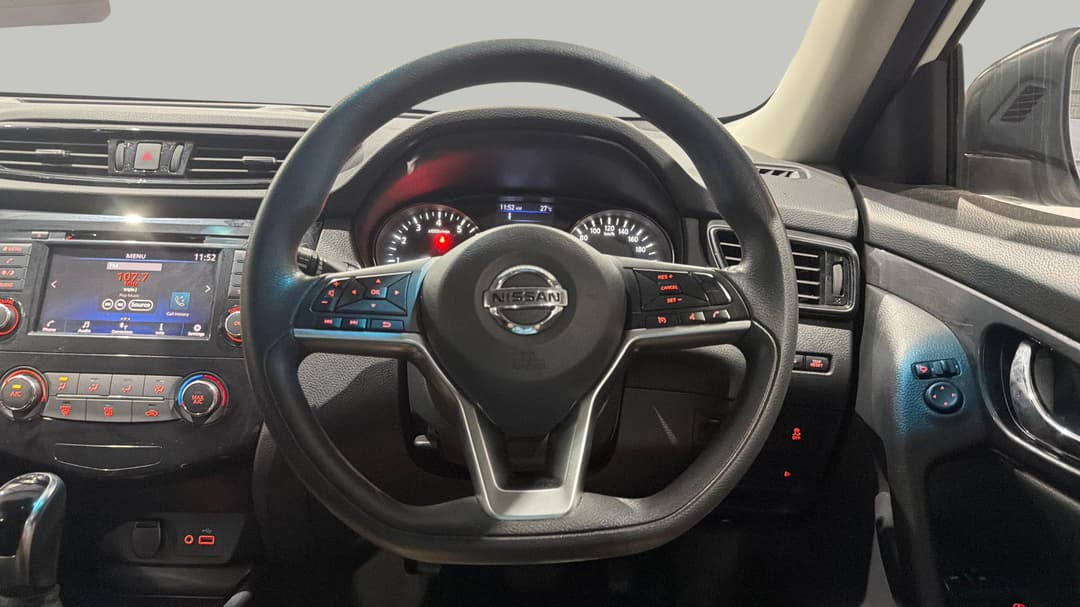 2021 Nissan X-trail St (4WD), Automatic, 88754 km, Steering Wheel Close-up